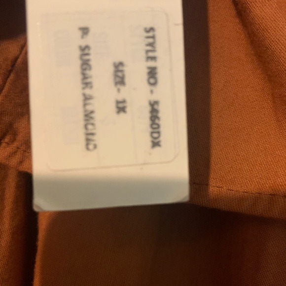 Dress - Picture 2 of 2